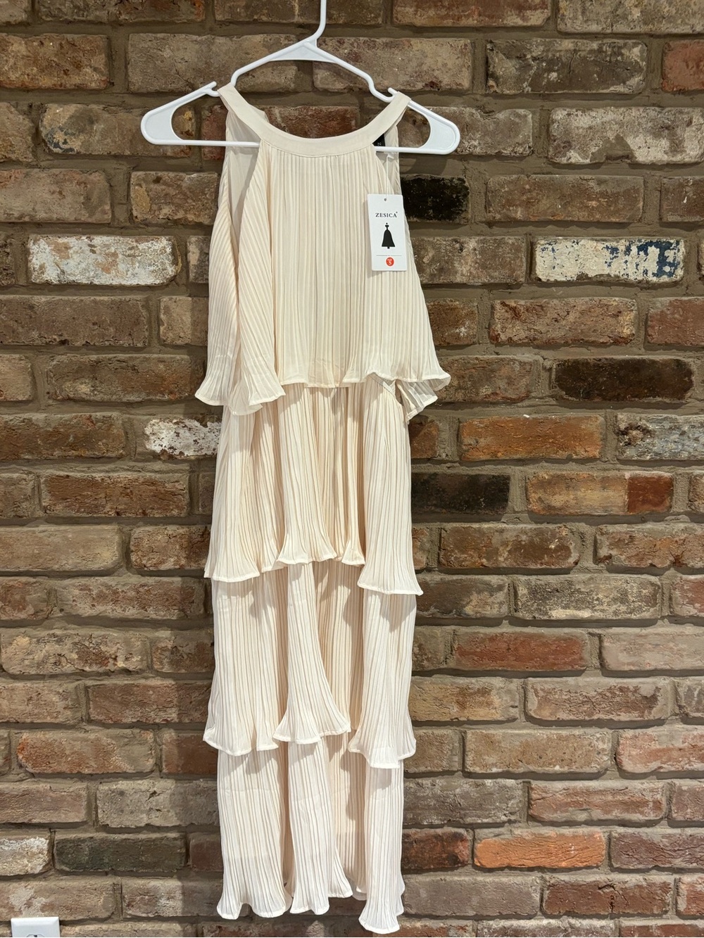 NWT Cream Tiered Ruffle Maxi Dress